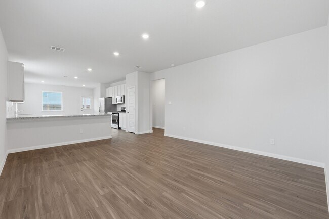 Building Photo - 2405 Bray Head Dr