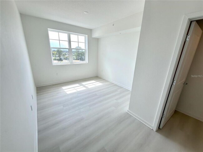 Building Photo - 5563 Millennia Park Dr