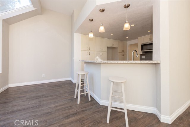 Building Photo - 29 Almeria