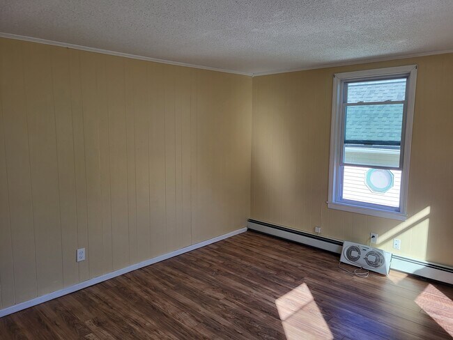 Building Photo - 91 Summit St