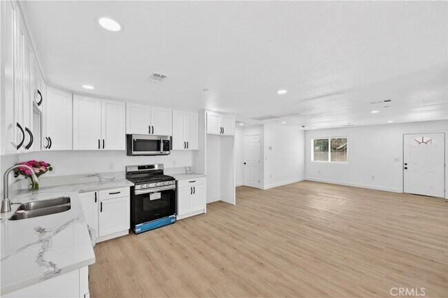 Building Photo - 1318 Jacqueline Dr