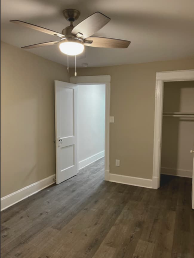 Building Photo - Bright Hill East 1BR — Washer/Dryer, Metro Access & Move-In Ready Comfort!