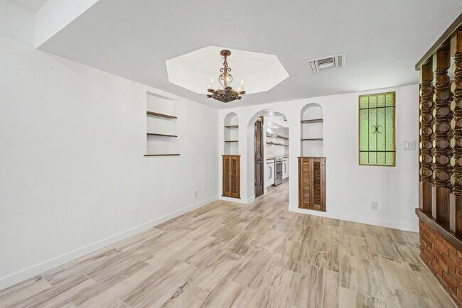 Building Photo - 37210 N Tranquil Trail
