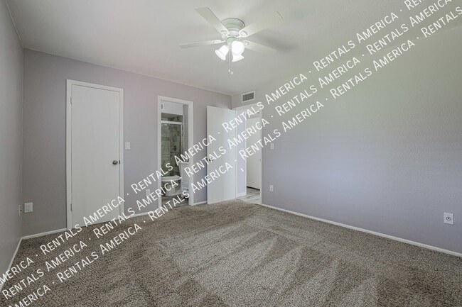 Building Photo - 6312 S College Ave