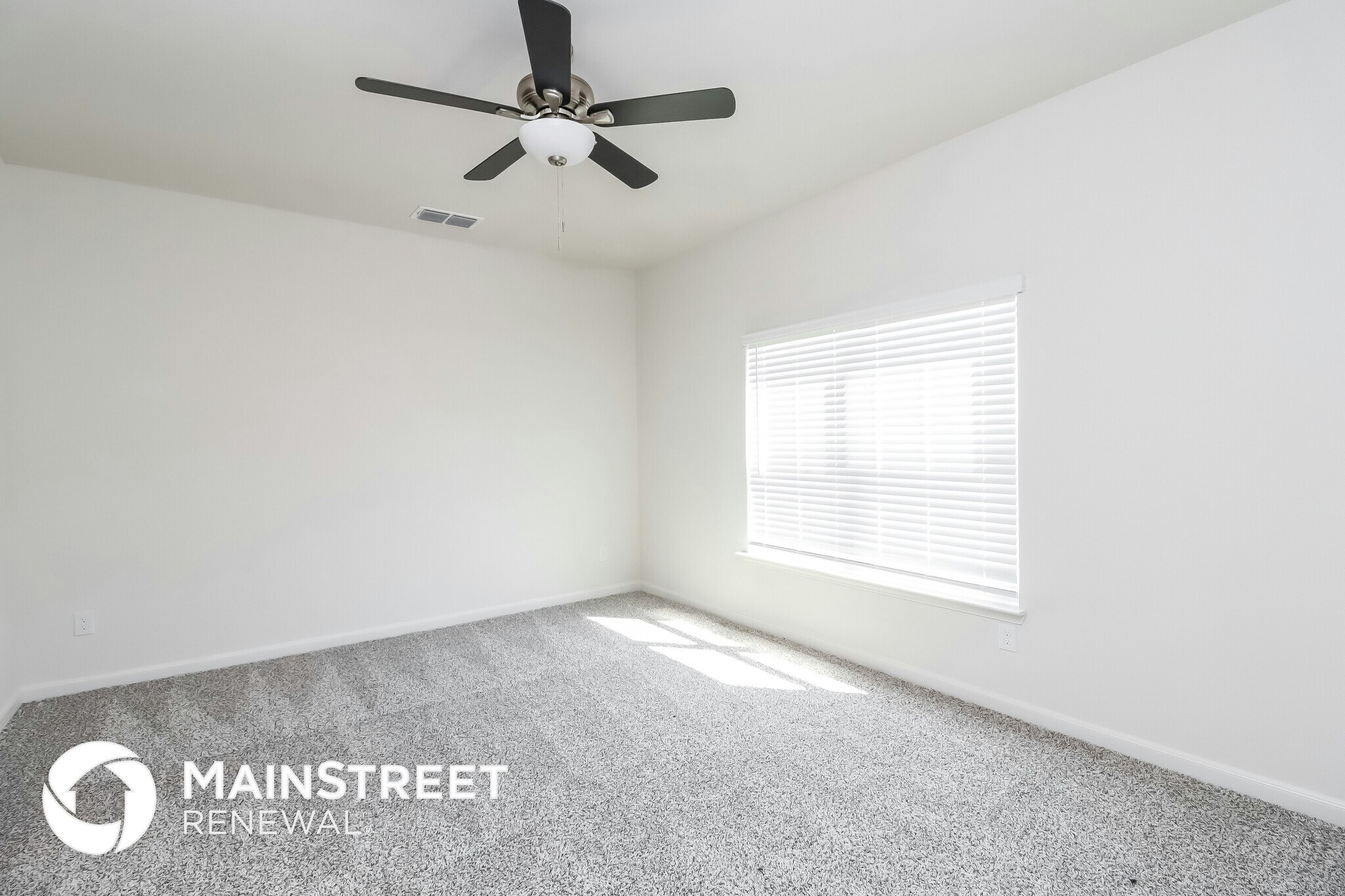 Building Photo - 149 Switchback Hl Rd