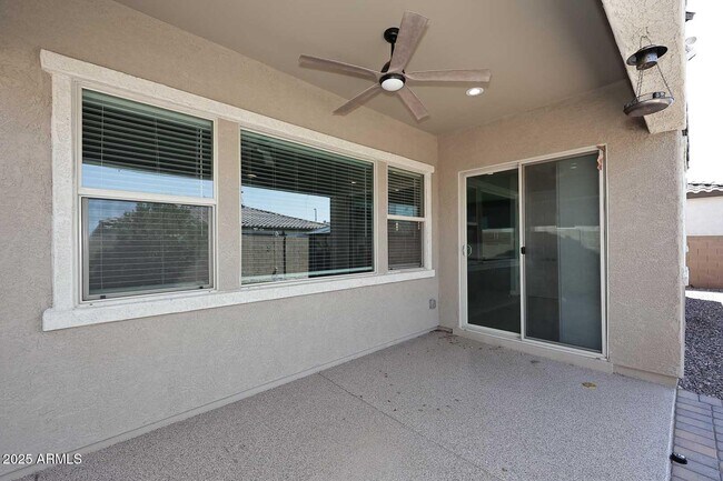 Building Photo - 2516 E King Bird Dr