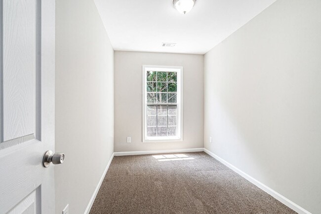 Building Photo - Newly Built 3BR/2.5BA Townhome in Lithonia!