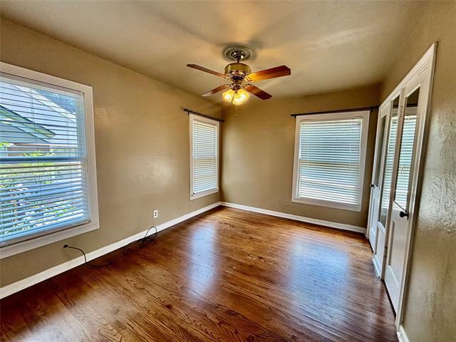 Building Photo - 4024 Lovell Ave