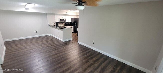 Building Photo - 1590 S 42ND Cir