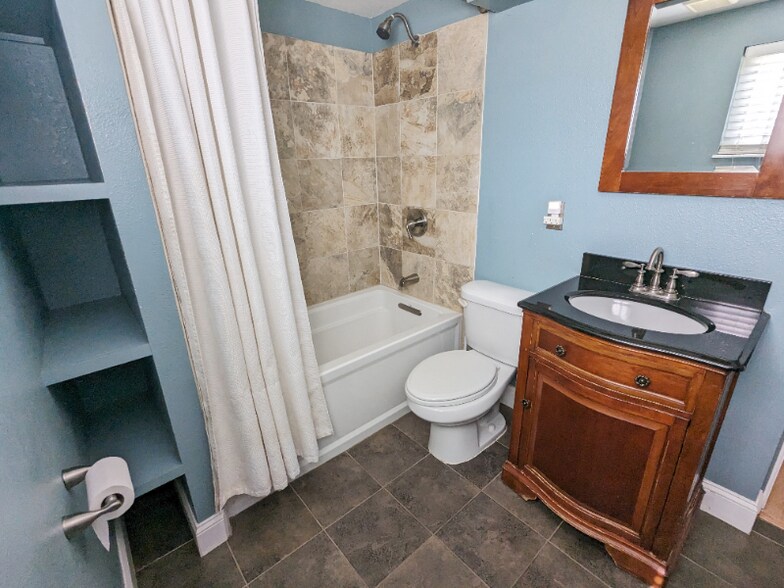 Building Photo - 3495 Ames St