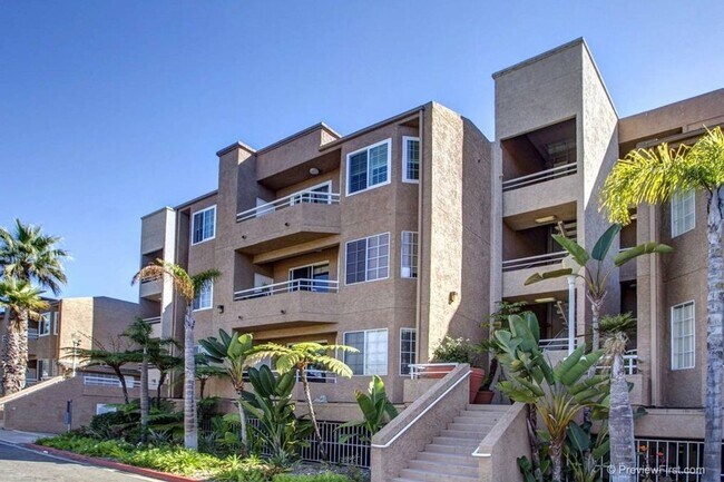 Primary Photo - Gorgeous and Updated Top Floor Condo Home ...