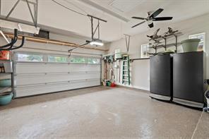 Building Photo - 313 Grand Oaks Ln