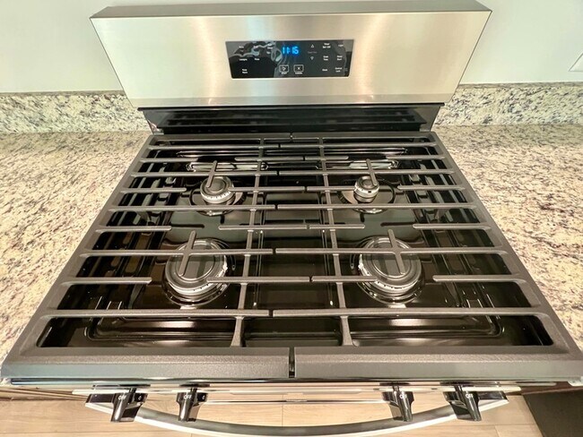 Building Photo - 4008 Flatiron Dr