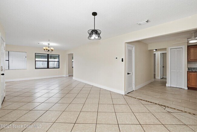 Building Photo - 2319 Ruffner Rd