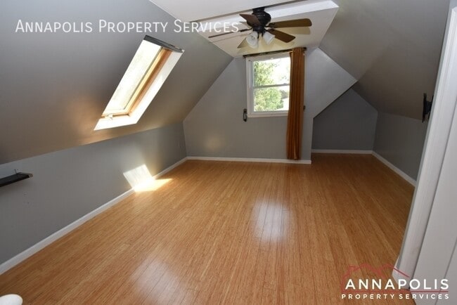 Building Photo - 1301 Damascus St
