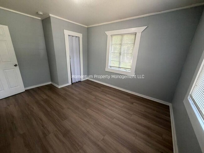 Building Photo - 4009 N 27th St