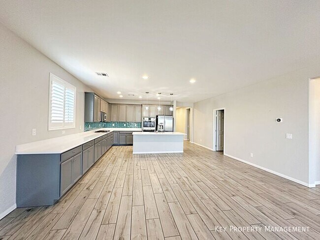 Building Photo - 6033 Torciano St