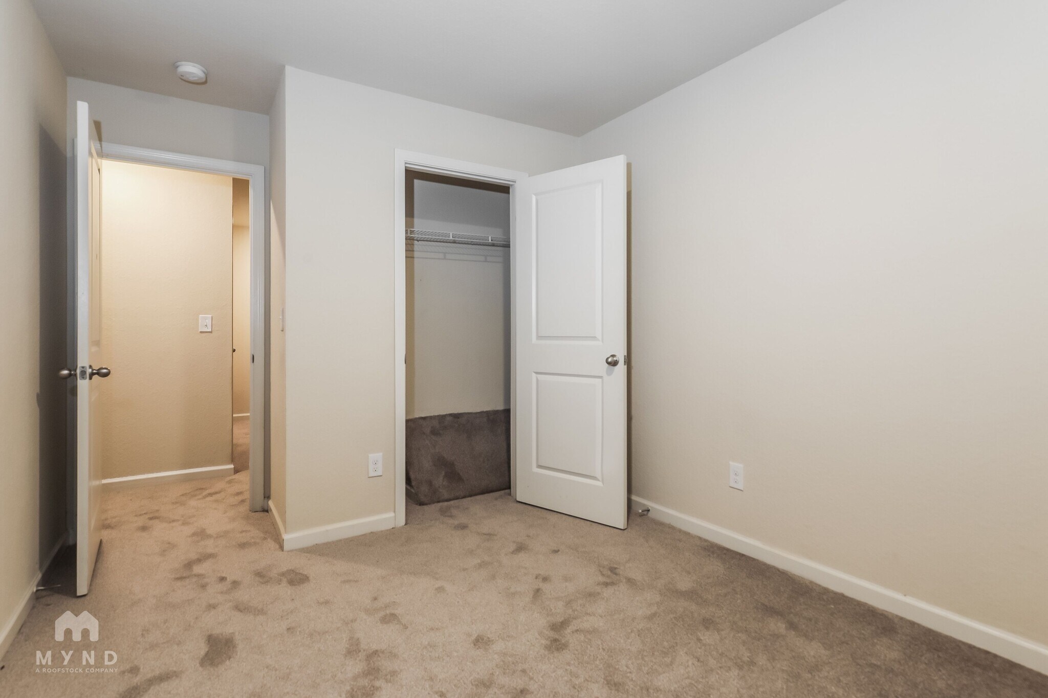 Building Photo - 308 Highwood Ln