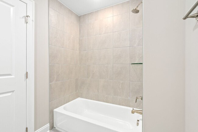 Building Photo - Brand-New Luxury Townhome at Asbury Hill – Auburn, AL