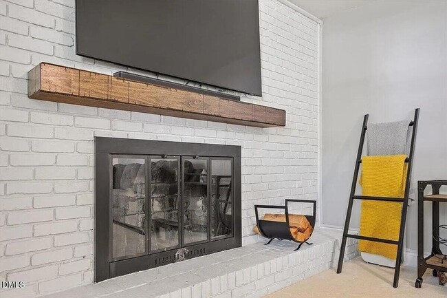 Building Photo - 5408 Farley Dr