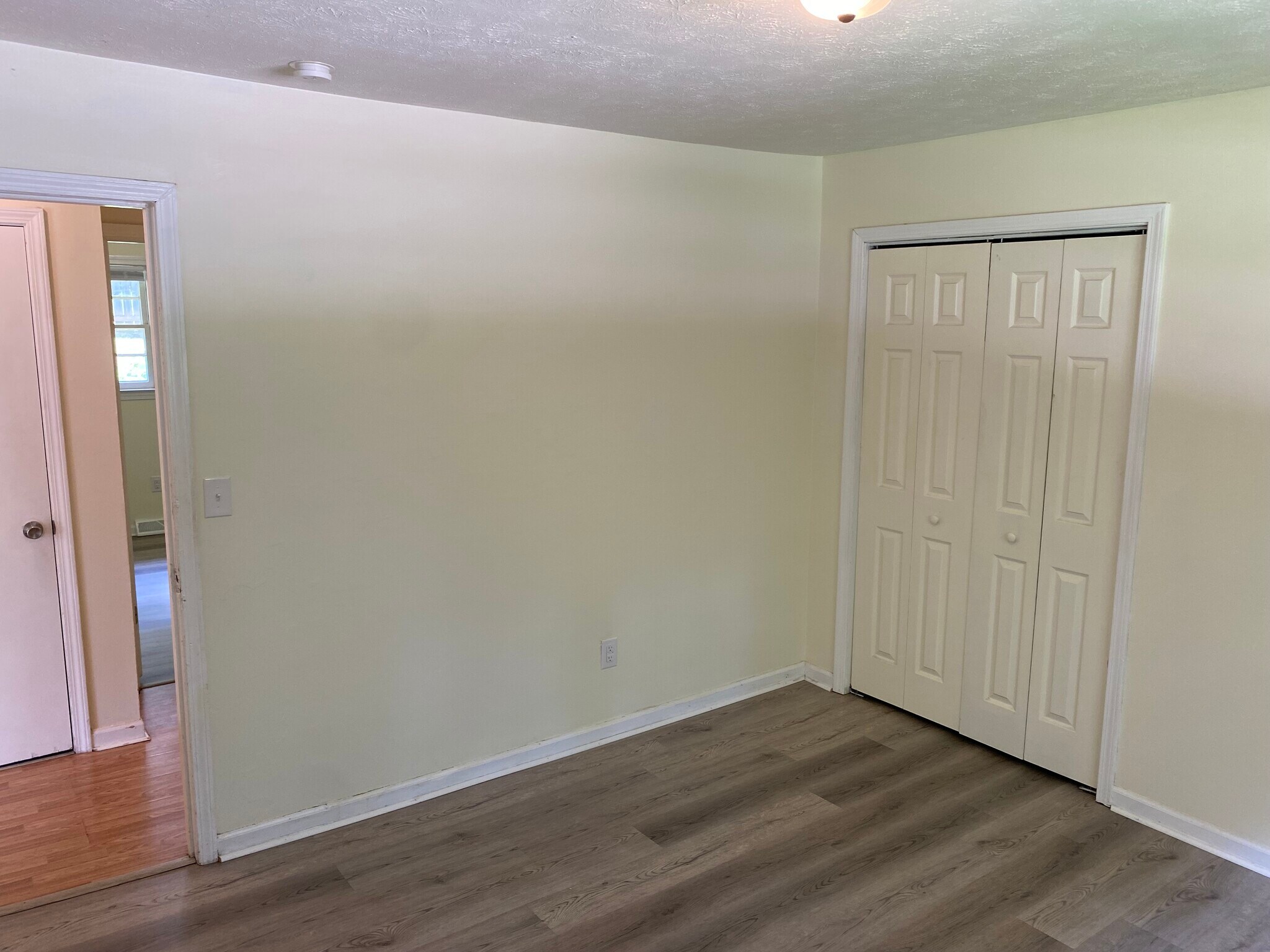Building Photo - 231 Berea Forest Cir