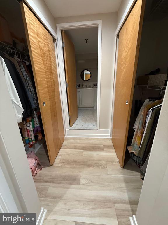 Building Photo - 7 N Christopher Columbus Blvd