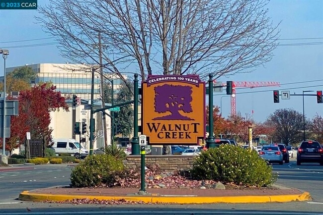 Building Photo - 1246 Walker Ave