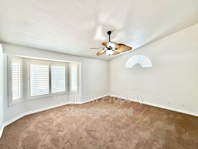 Building Photo - 507 Lassa Way