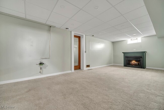 Building Photo - 1215 Sunford Ave SE