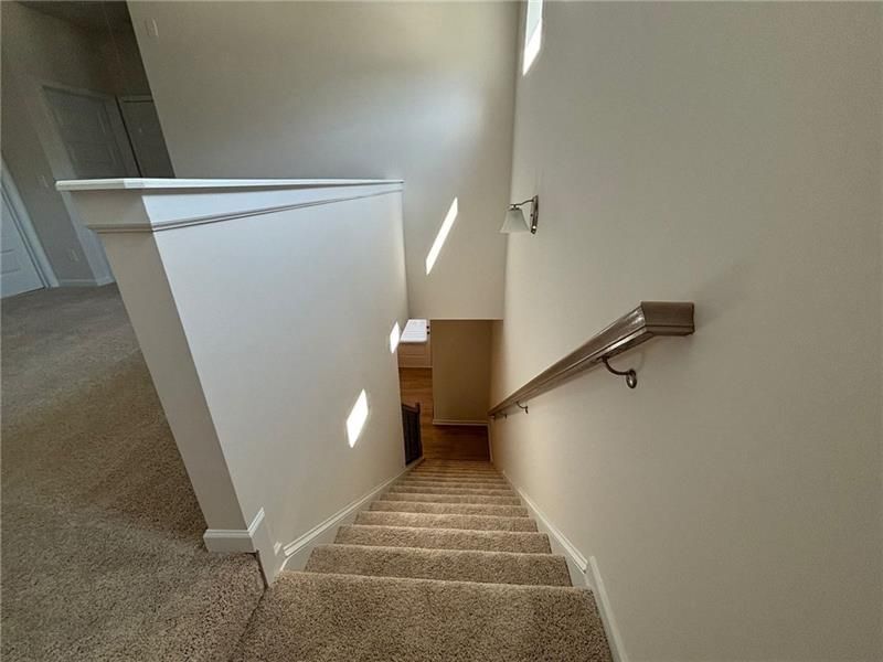 Building Photo - 701 Shetland Trl