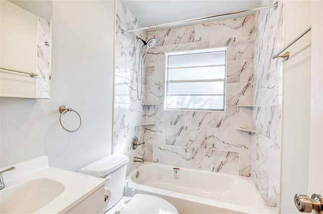 Building Photo - 211 Bumgarner Ave