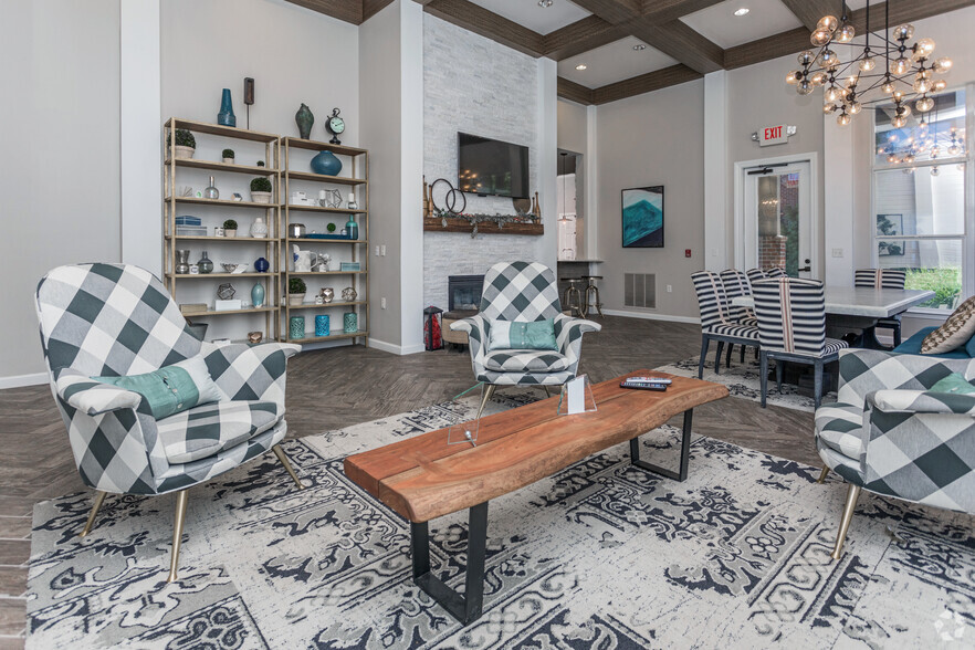 Clubhouse - Fairlane Town Center Apartment Homes