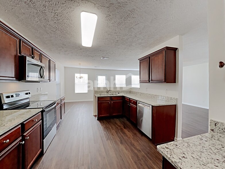 Building Photo - 3409 Box Elder Way