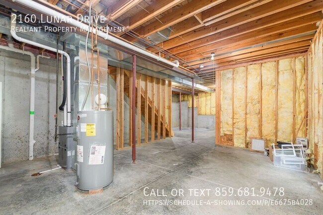 Building Photo - 2160 Lunar Dr