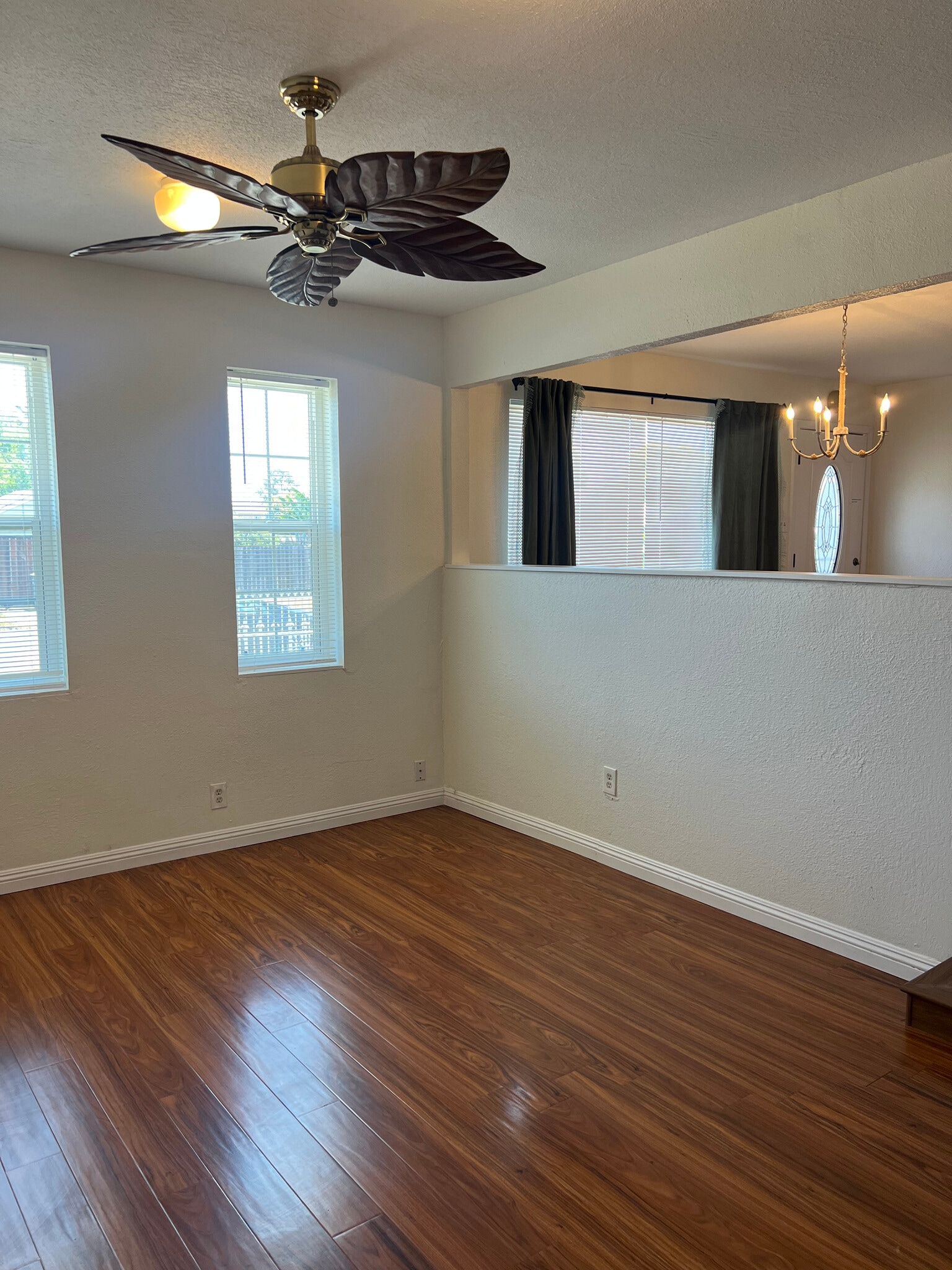 Building Photo - 217 Mendocino St