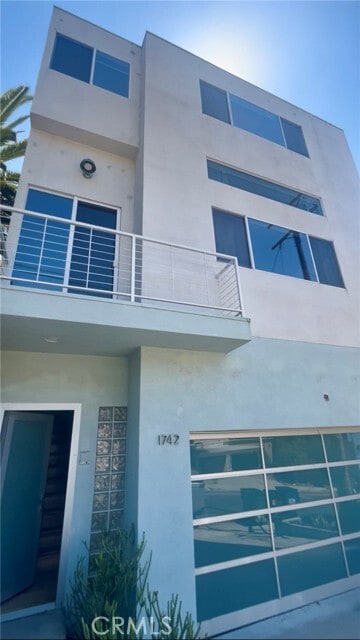 Building Photo - 1742 Redcliff St