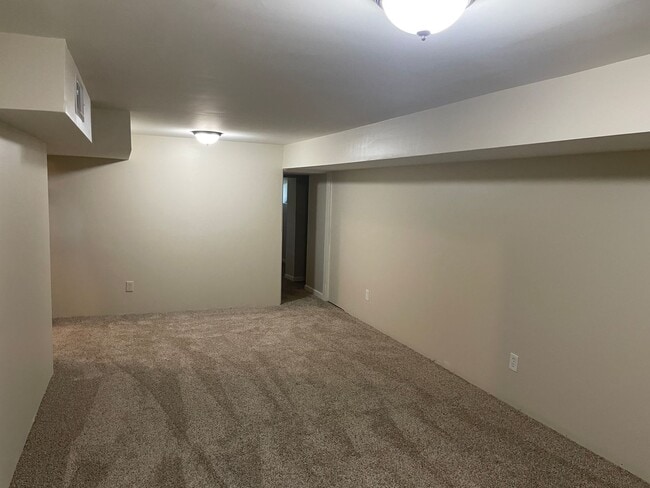 Building Photo - West Homewood: 5 Bedroom 3 Bath House with...