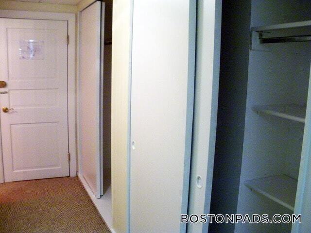Building Photo - 62 Boylston St