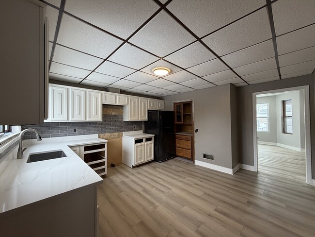 Building Photo - 5 Blair Ct