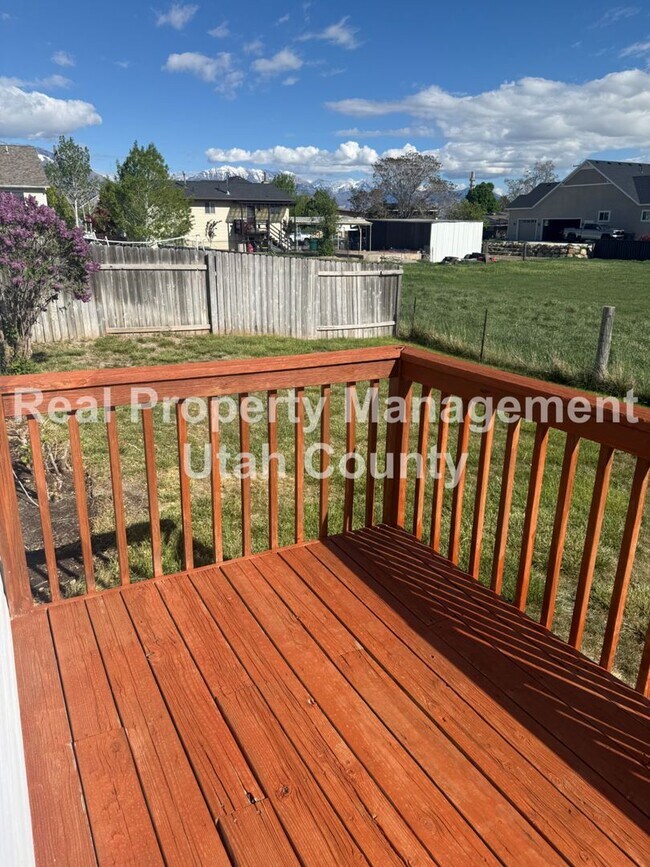 Building Photo - New Lower Price! Large Home in Lehi!