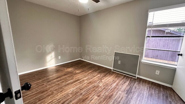Building Photo - 6713 Lyrewood Ln