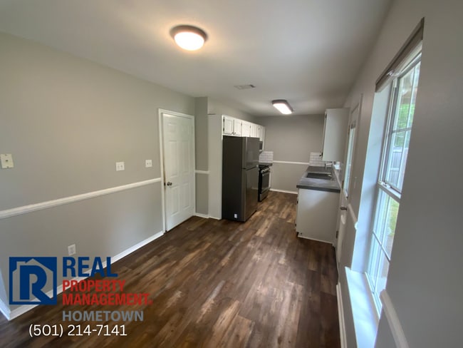 Building Photo - 14123 Ridgecrest Dr