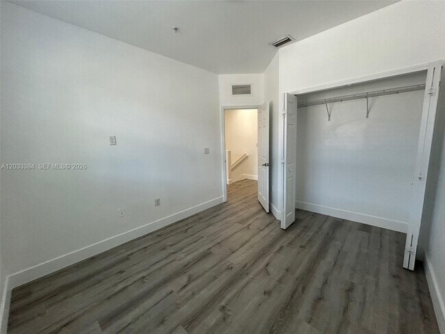 Building Photo - 11503 NW 89th St