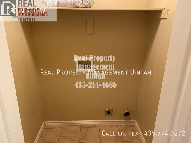 Building Photo - 352 N 700 W