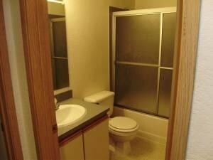 Bathroom - Koru Court