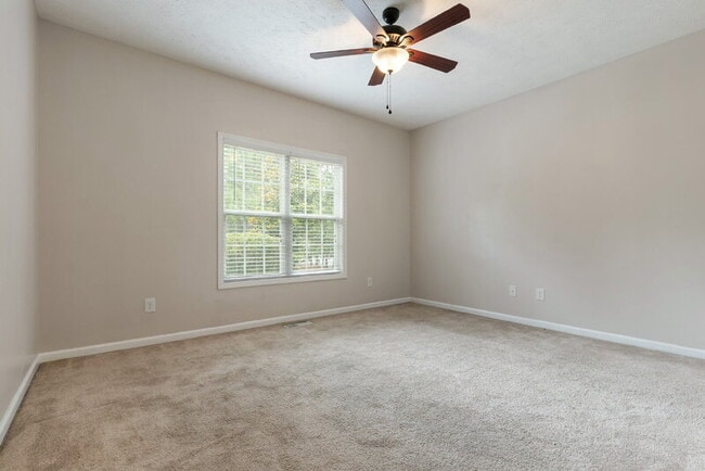 Building Photo - 1350 Monticello Dr