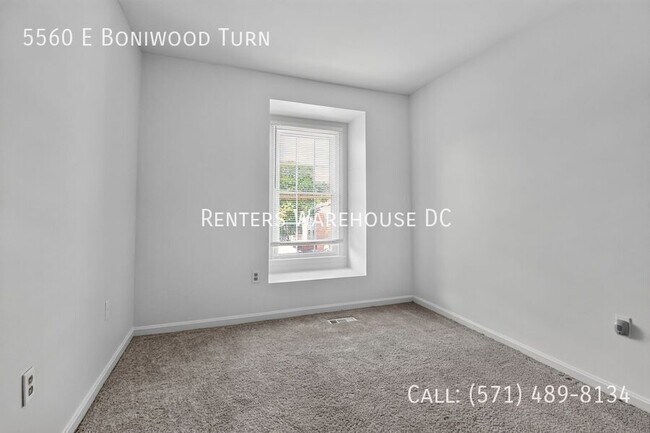 Building Photo - 5560 E Boniwood Turn