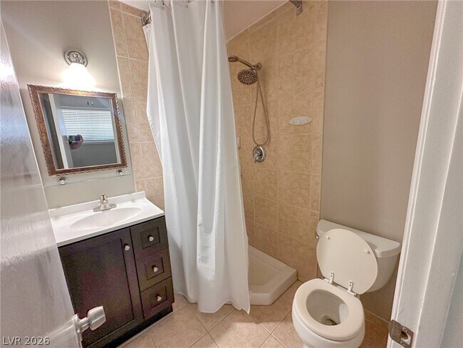 Building Photo - 641 E Pecos Way