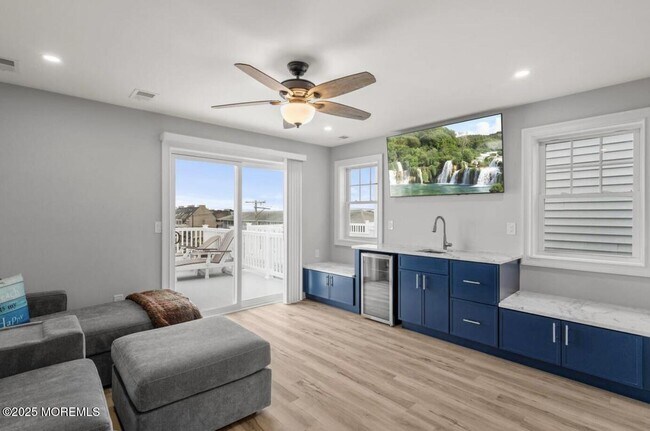 Building Photo - 205 Carteret Ave