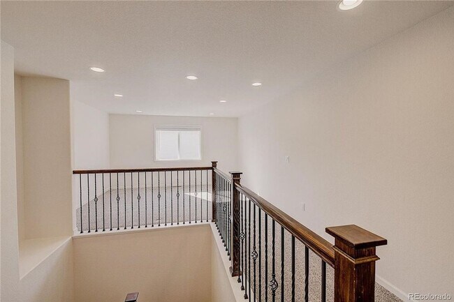 Building Photo - 11475 Helena St